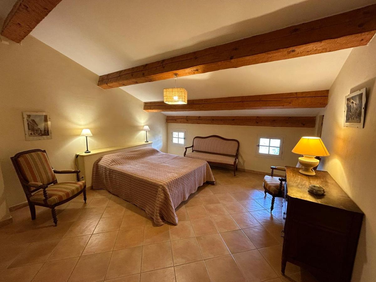Chateau Du Grand Jas Entrecasteaux Экстерьер фото